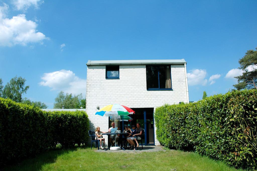 Oostappen Vakantiepark Zilverstrand Мол Номер фото