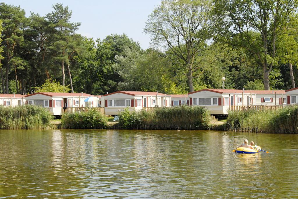 Oostappen Vakantiepark Zilverstrand Мол Номер фото